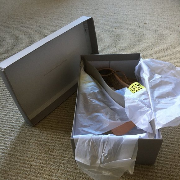 LOFT Adelina Neon Lime Perforated Wedge New In Box - Picture 11 of 12